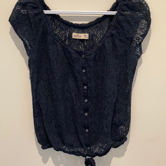 Hollister navy lace crochet look tee - Picture 1 of 3